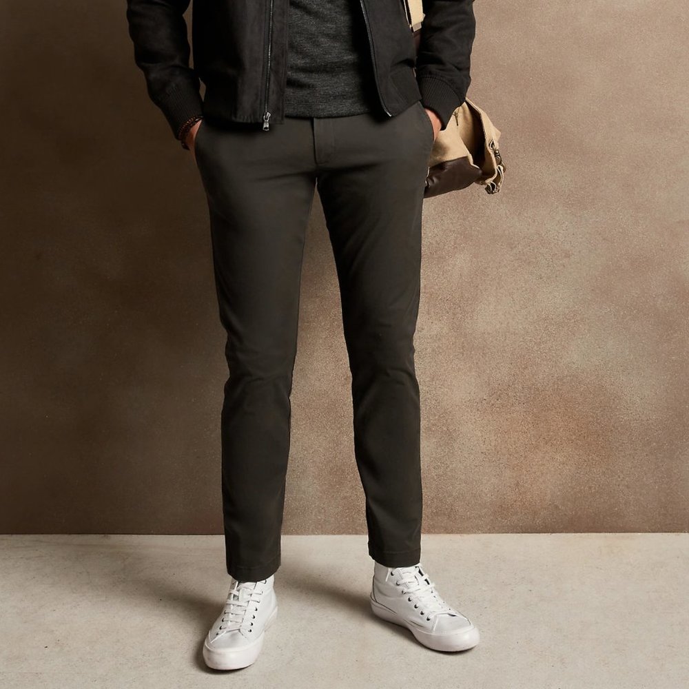 NWT Banana Republic - Men's Skinny Chino (Dark Gray)